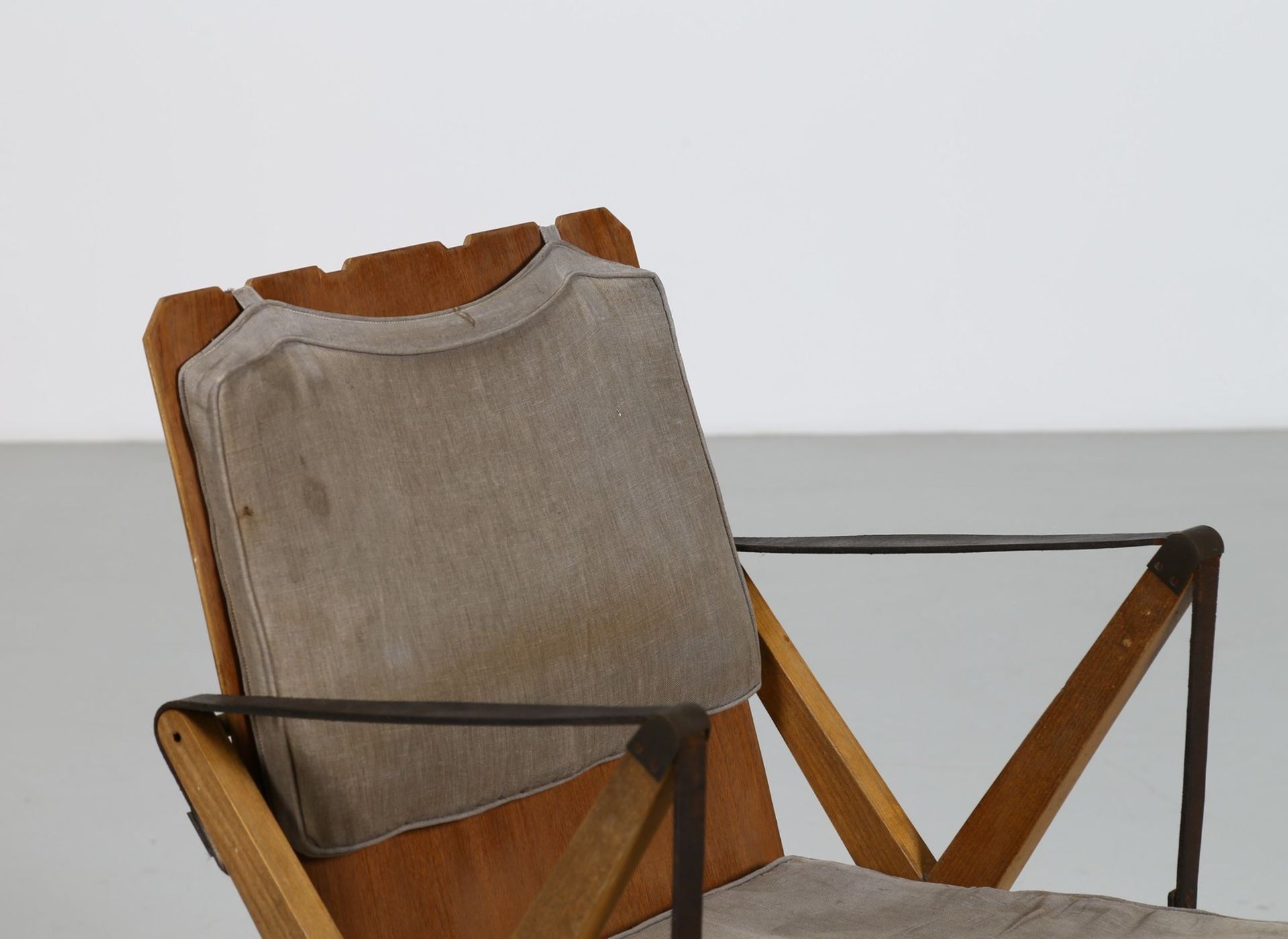 STUDIO BBPR (BANFI, BELGIOIOSO, PERESSUTTI, ROGERS) Chair. - Bild 2 aus 7