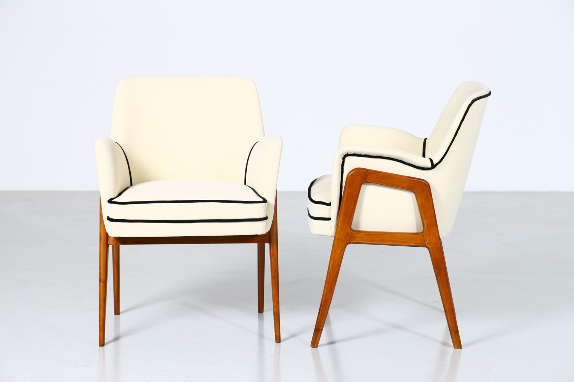 GIO PONTI Attributed to. Pair of armchairs. - Bild 5 aus 6