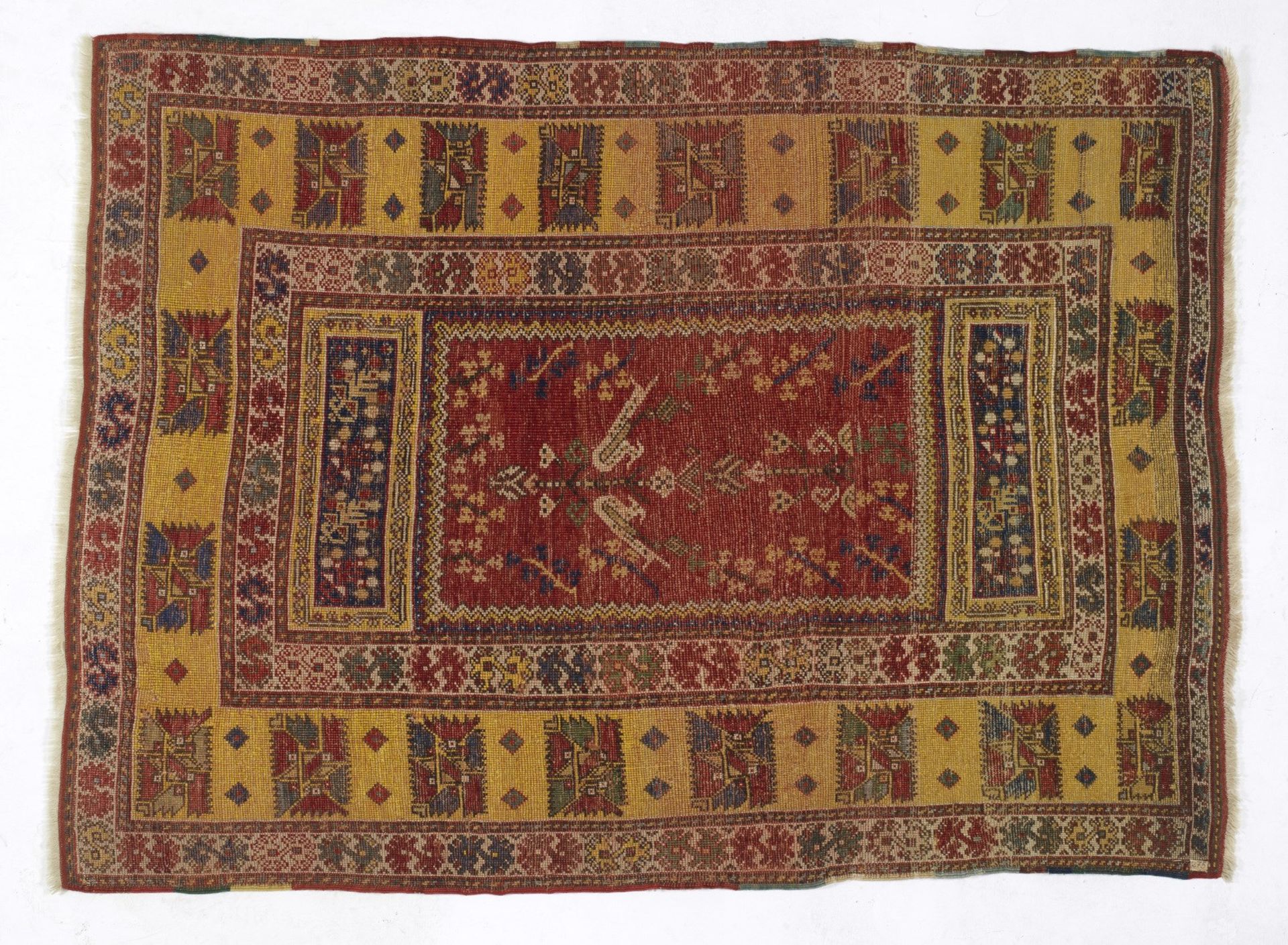 MIHALICIK Hand-knotted and hand-worked carpet, origin Anatolia, end of the 19th century. - Bild 2 aus 2