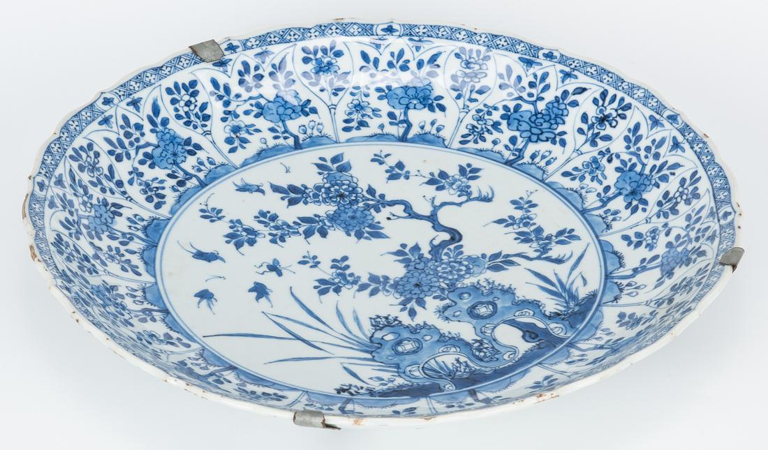 Large Blue & White Charger, poss. Ming or Yuan - Image 5 of 9