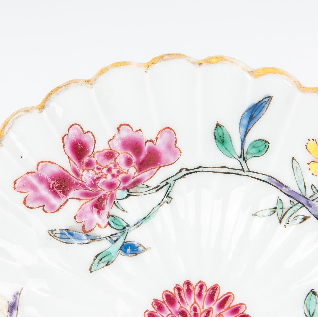 2 Yongzheng Famille Rose Saucers, Relief Decoration - Image 9 of 12