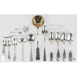 21 pcs Silver Flatware incl. Stuffing Spoon