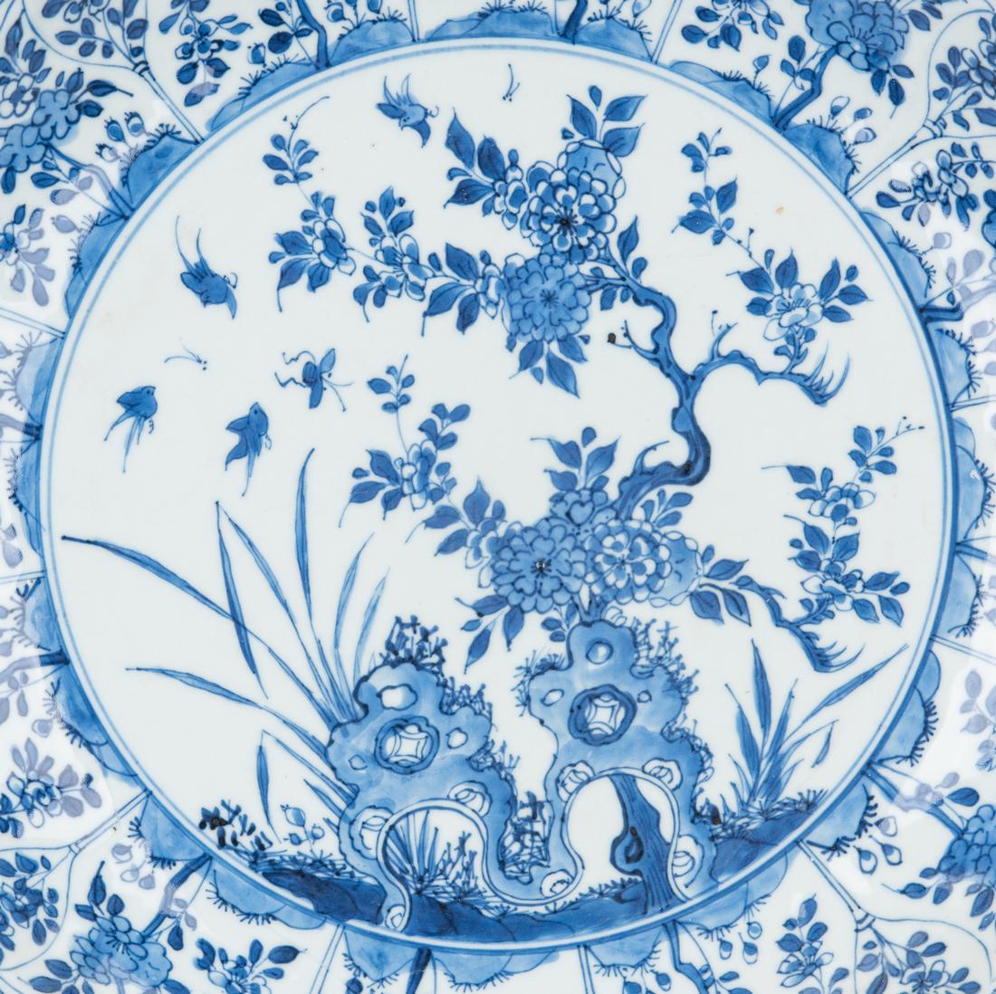 Large Blue & White Charger, poss. Ming or Yuan - Image 2 of 9