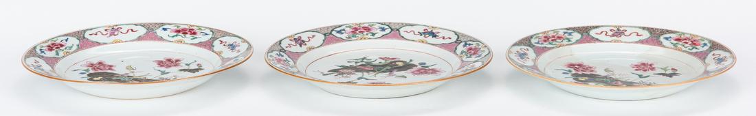 5 Chinese Export Famille Rose Porcelain Pieces - Image 10 of 11