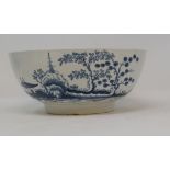 An 18th century Worcester porcelain bowl, decorated cannon ball pattern in underglaze blue, 23.5