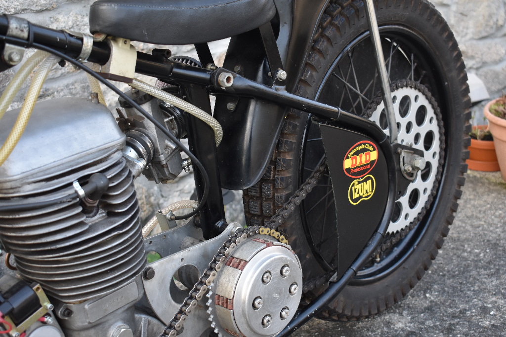 A speedway competition motorcycle, unregistered, black and yellow. This speedway bike comes direct - Image 6 of 6