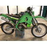 EXTRA LOT: A 1996 Kawasaki KDZ 200 field bike, registration number Q554 HBV, green. Incomplete