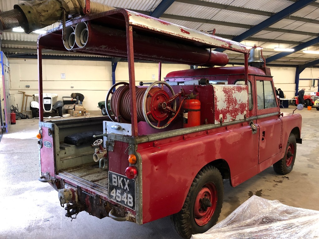 A 1964 Land Rover Series IIA 109 LWB fire engine project, no paperwork, red. This very original fire - Image 8 of 14