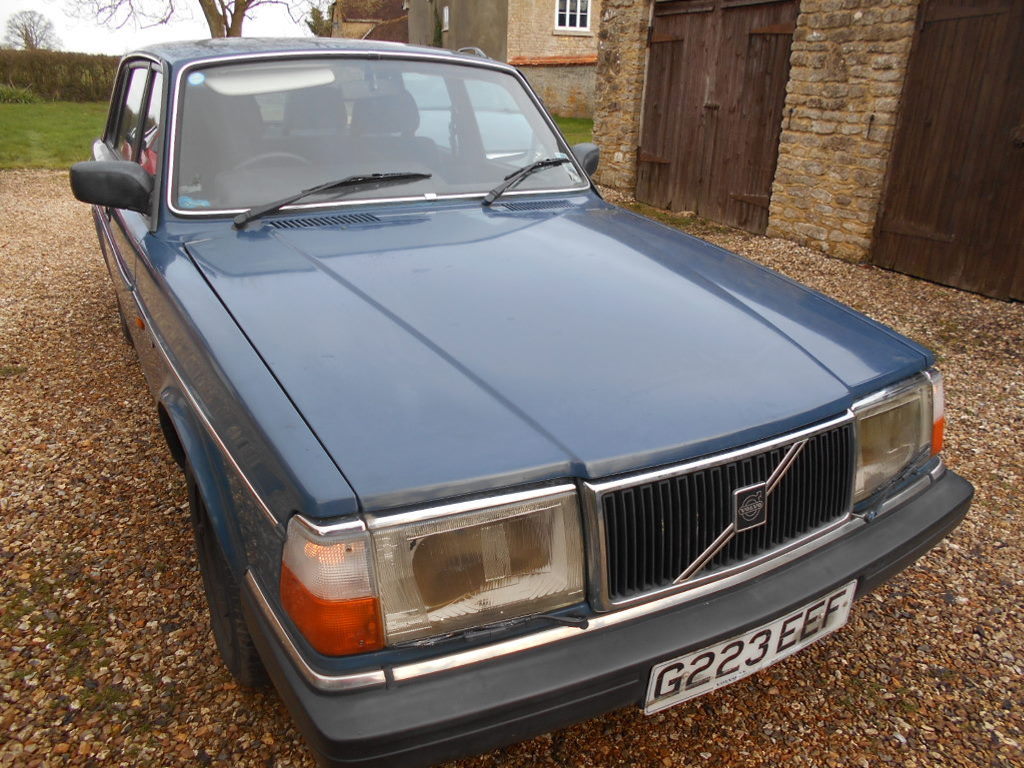 A 1990 Volvo 240 GL, registration number G223 EEF, blue. This rare manual 240 GL saloon is now a - Image 3 of 4