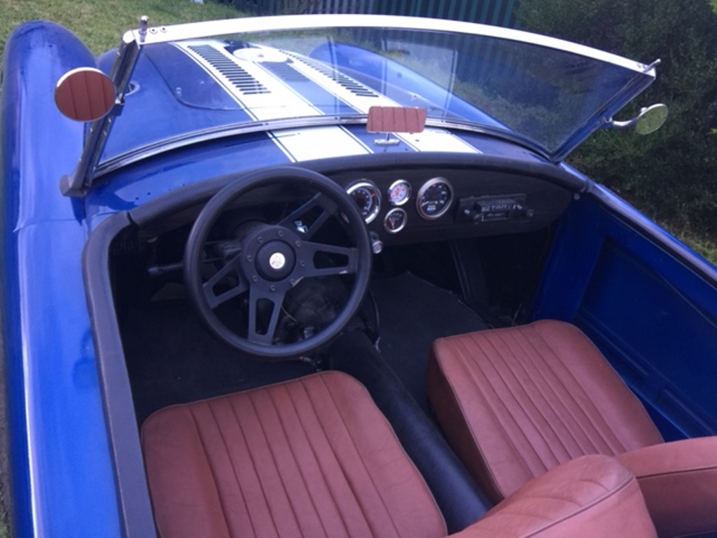 A 1959 LHD MG A roadster, US registered, blue with racing white stripes. - Image 3 of 5