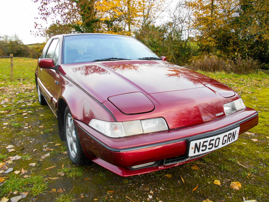 A 1995 Volvo 480 Celebration, registration number N550 GRN, red. These cars are now becoming very - Image 2 of 6