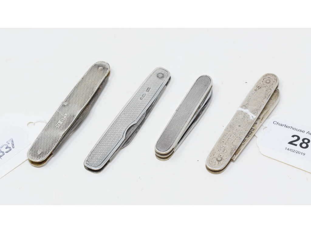 An Edwardian silver penknife, Sheffield 1907, and three others similar (4)