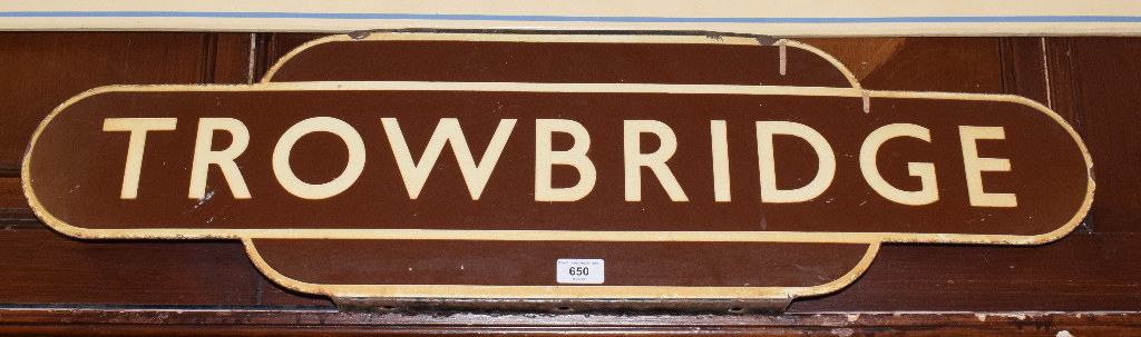 A Great Western Railway (GWR) totem sign, TROWBRIDGE, with flanges to top and bottom, slight loss, - Bild 2 aus 11