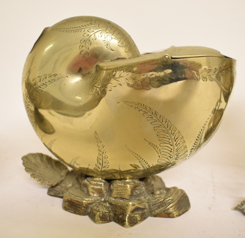 A Victorian plated spoon warmer, in the form of a shell, an egg coddler, a biscuiteer, a pedestal - Image 5 of 6