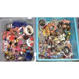 Assorted costume jewellery