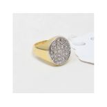 An 18ct gold signet ring, set diamonds, approx. ring size K Report by NG Approx. 11.0 g (all in)