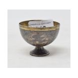 A Turkish silver coloured metal cup, with niello work decoration, 4 cm high Approx. 1.0 ozt