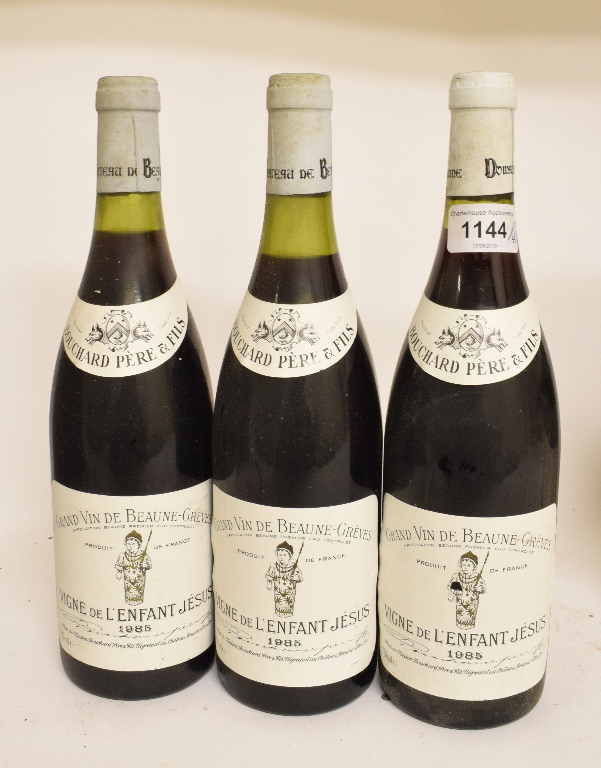 Eight bottles of Bouchard Pere-Fils Grand Vin de Beaune-Greve Vigne de L'Enfant Jesus, 1985 (8)