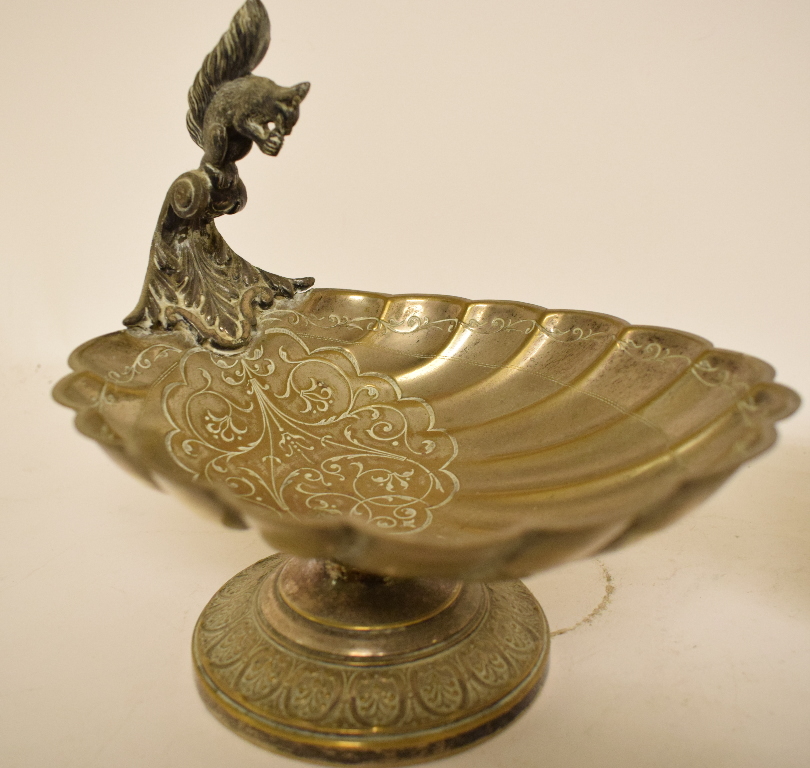 A Victorian plated spoon warmer, in the form of a shell, an egg coddler, a biscuiteer, a pedestal - Image 4 of 6