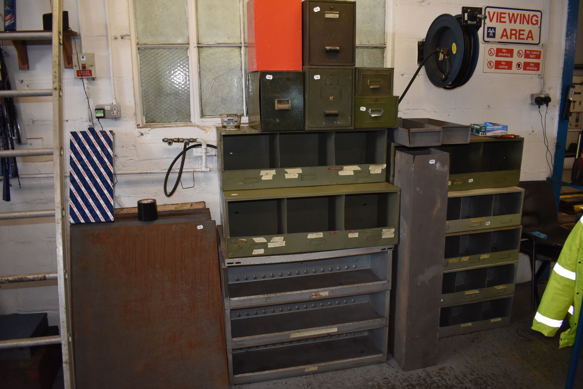 Assorted metal workshop cabinets and shelving - Image 2 of 3