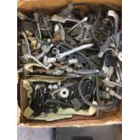 A large quantity of door handles for various marques (box)