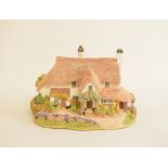 A Lilliput Lane group, Periwinkle Cottage, ten other Lilliput Lane cottages, a pair of Delft pottery