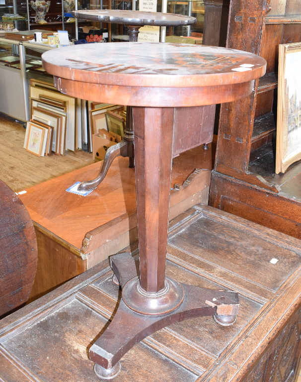 A Victorian mahogany occasional table, the top inlaid with specimen woods in a geometric form, 46 cm