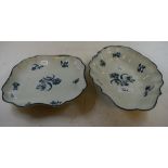 An 18th century Worcester porcelain Gilly flower pattern dish, of shaped oval form, 27 cm wide,