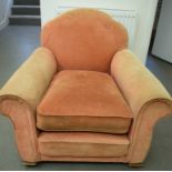 A pair of upholstered armchairs (2)