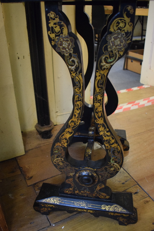 A Victorian papier mache lady's writing desk, with gilt and mother of pearl inlaid floral and - Image 6 of 6