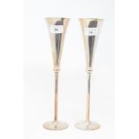 A pair of modern silver champagne flutes, Britannia standard, Sheffield 2000, approx. 16.6 ozt, 30.5