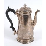 An 18th century style silver coffee pot, of baluster form, London 1932, approx. 18.3 ozt (all in),