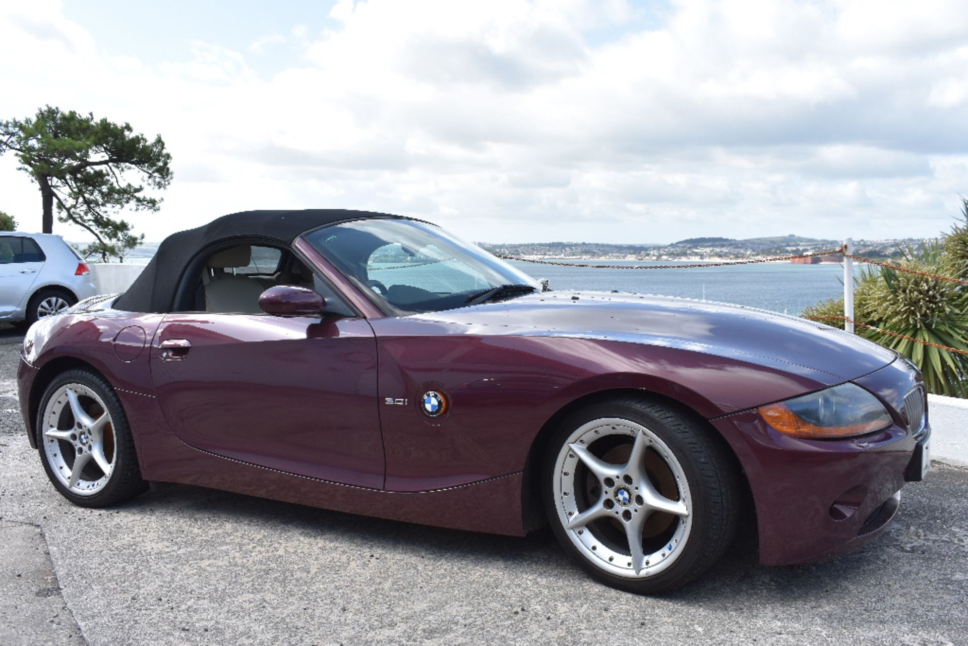 EXTRA LOT: A 2003 BMW Z4 3.0i convertible, registration number BIJ 7895, chassis number - Image 5 of 6