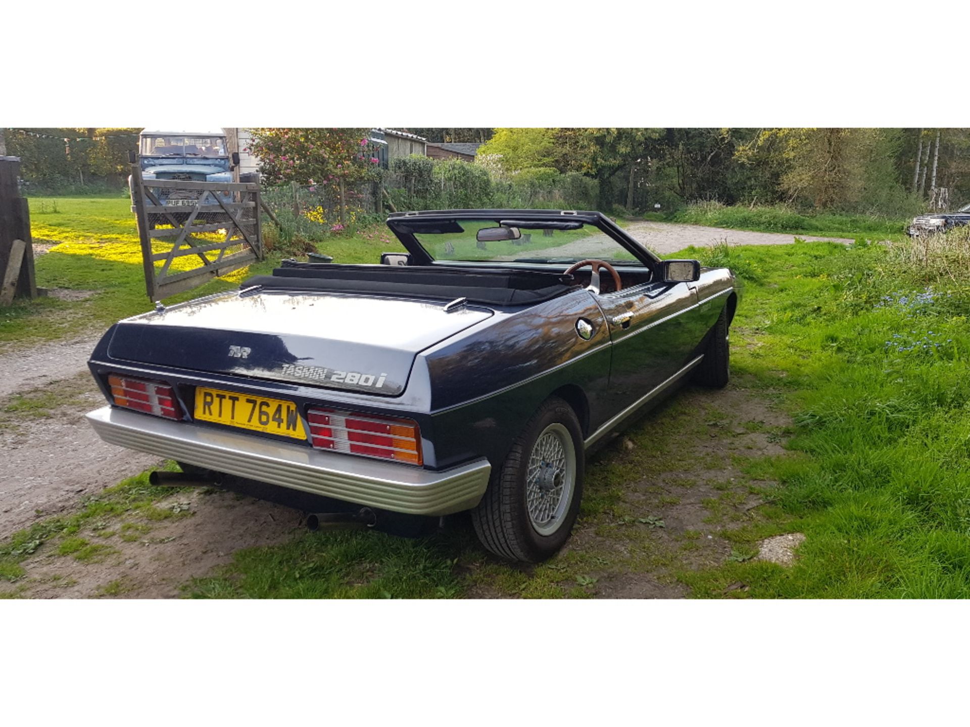 A 1981 TVR Tasmin 280i convertible, registration number RTT 764W, chassis number DH5202F1, engine - Image 8 of 23