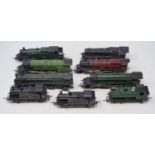 EXTRA LOT: A Tri-Ang 00 gauge locomotive, 4-6-2, The Princess Royal, and eight other locomotives (9)