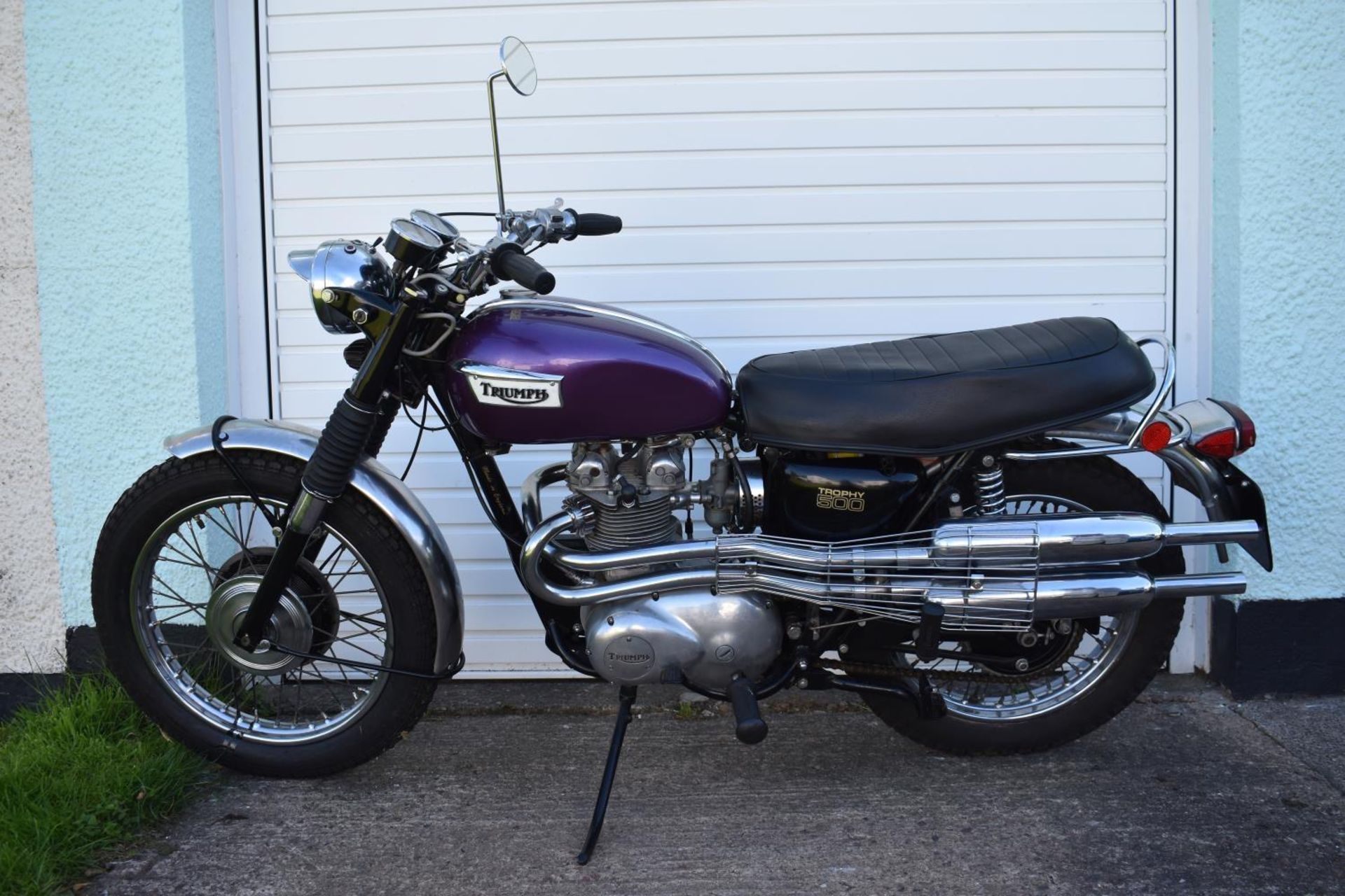 A 1970 Triumph T100C Trophy, registration number KRK 321H, frame number T100C-3643, engine number - Image 2 of 6