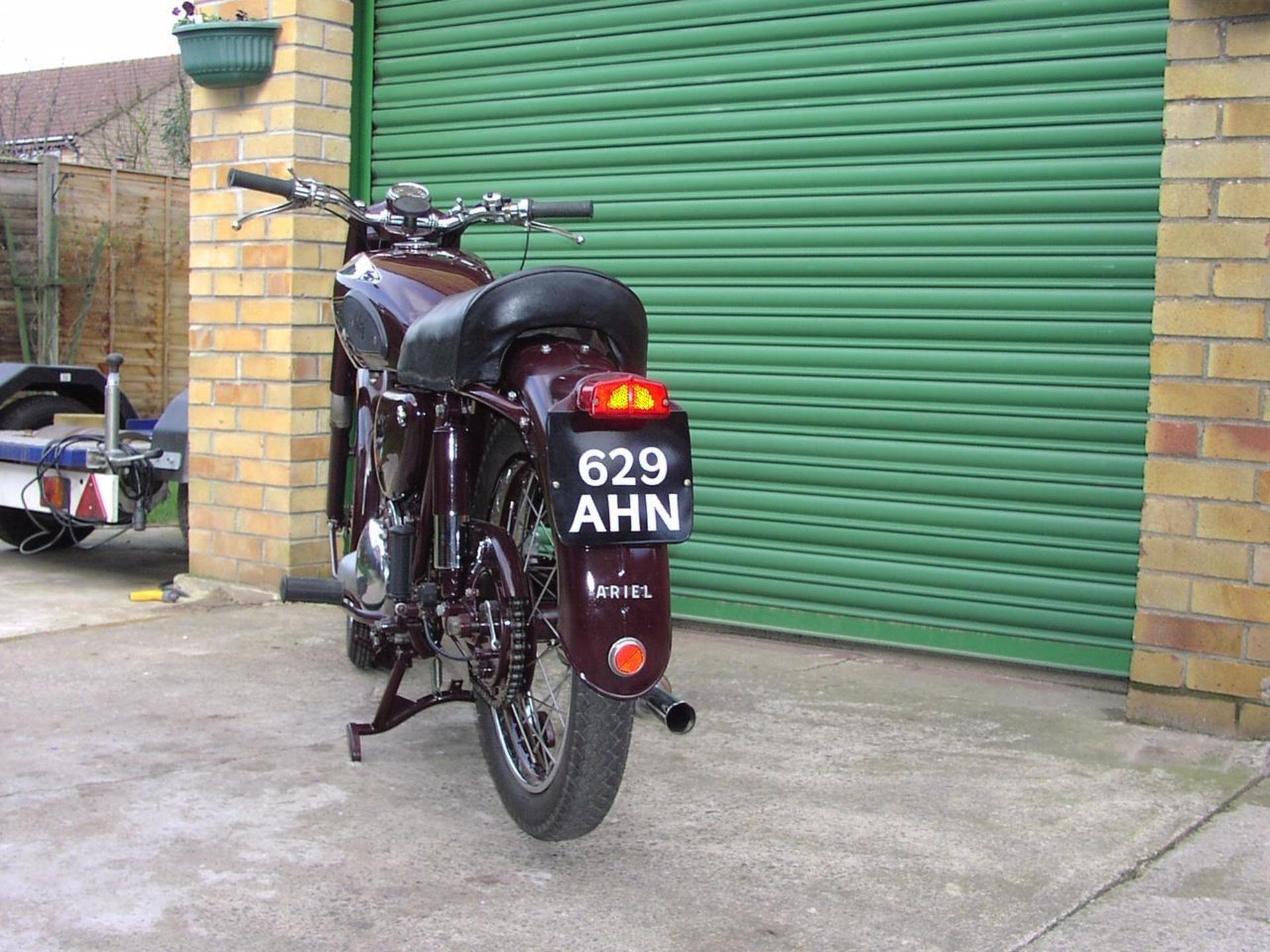 A 1956 Ariel VH500 Red Hunter, registration number 629 AHN, frame number DU3760, engine number - Image 3 of 3