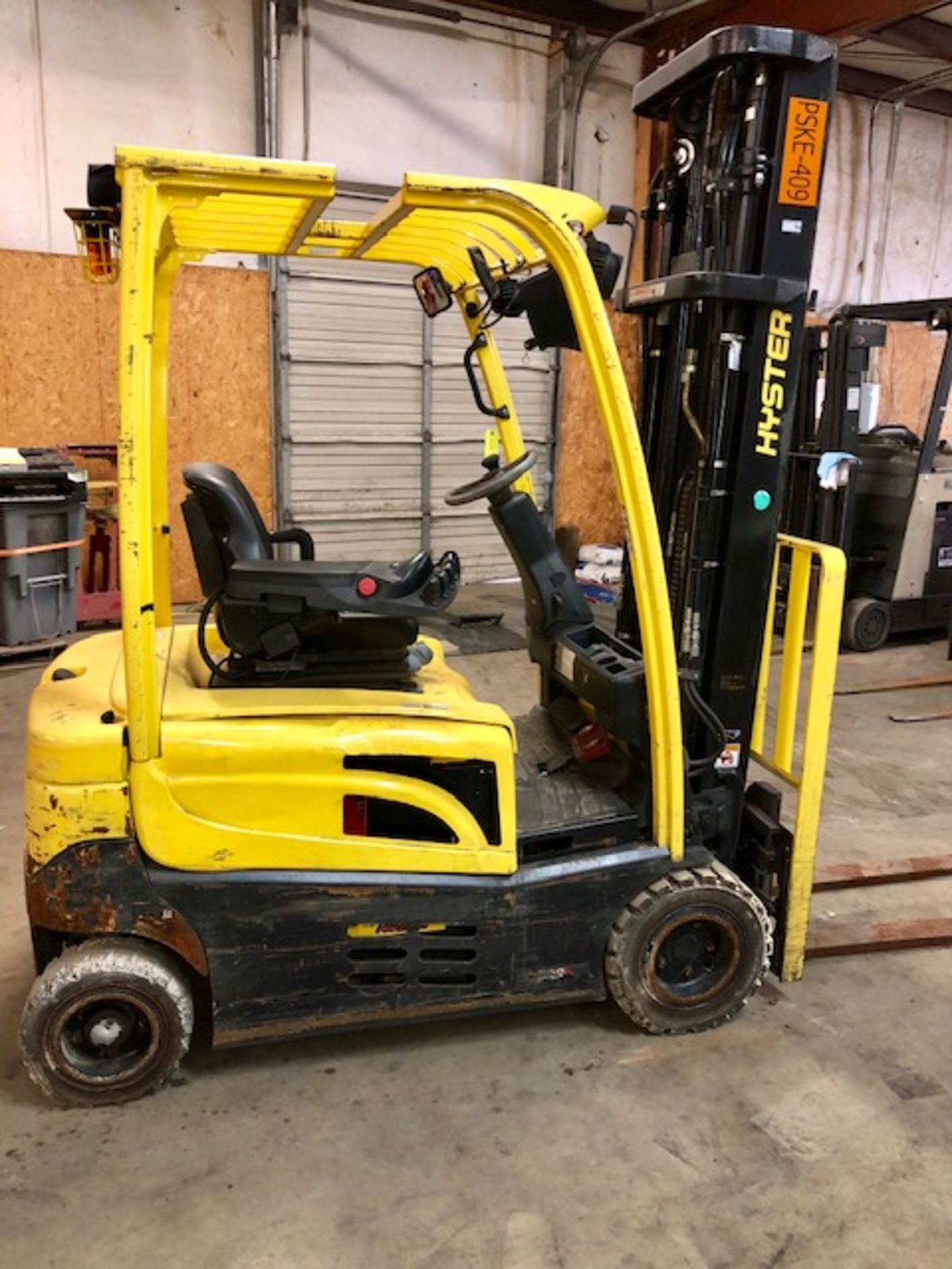 Hyster forklift J40XN w/48V battery - Image 3 of 8