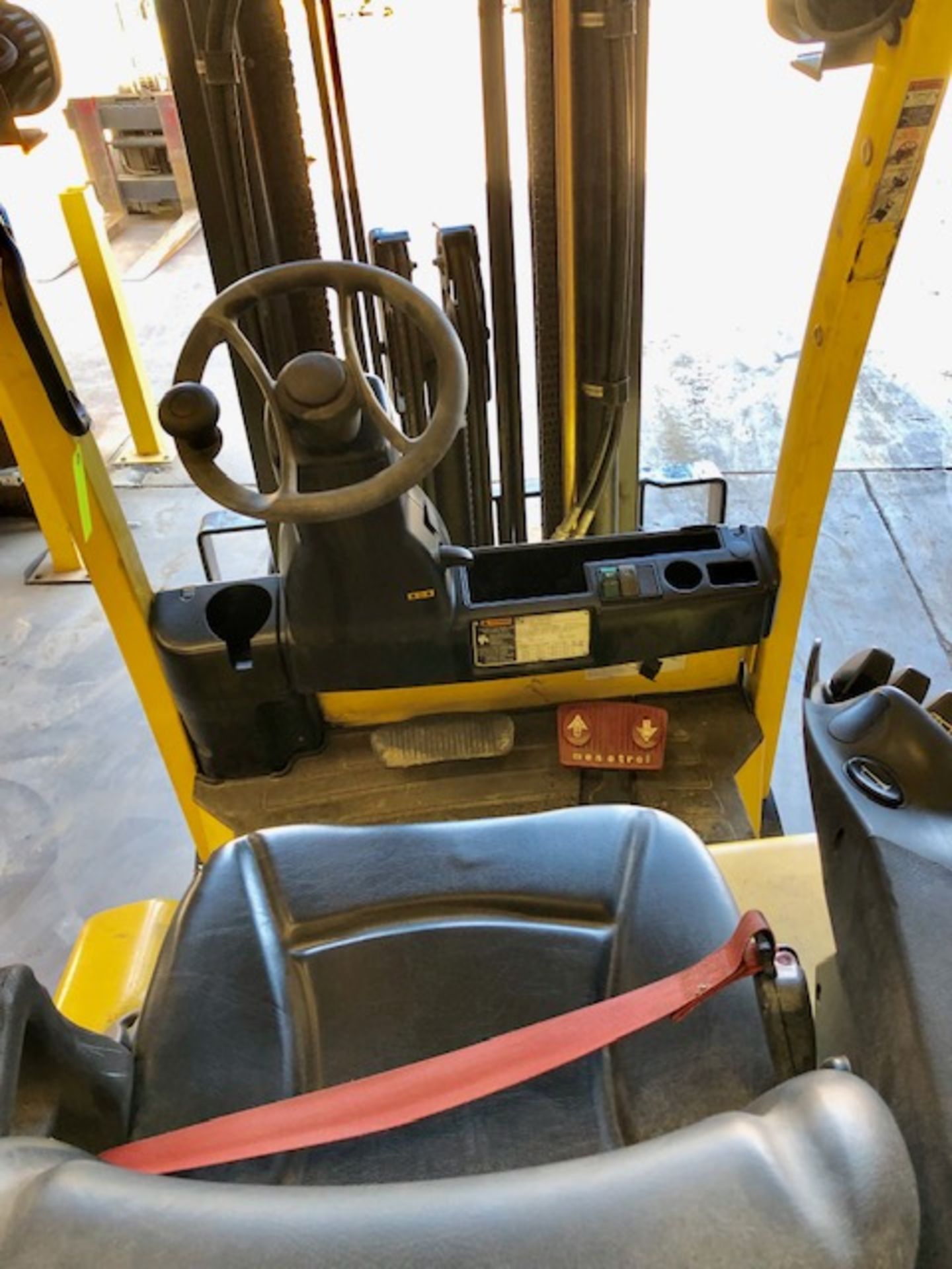 Hyster E65 XN-40 forklift - Image 4 of 8