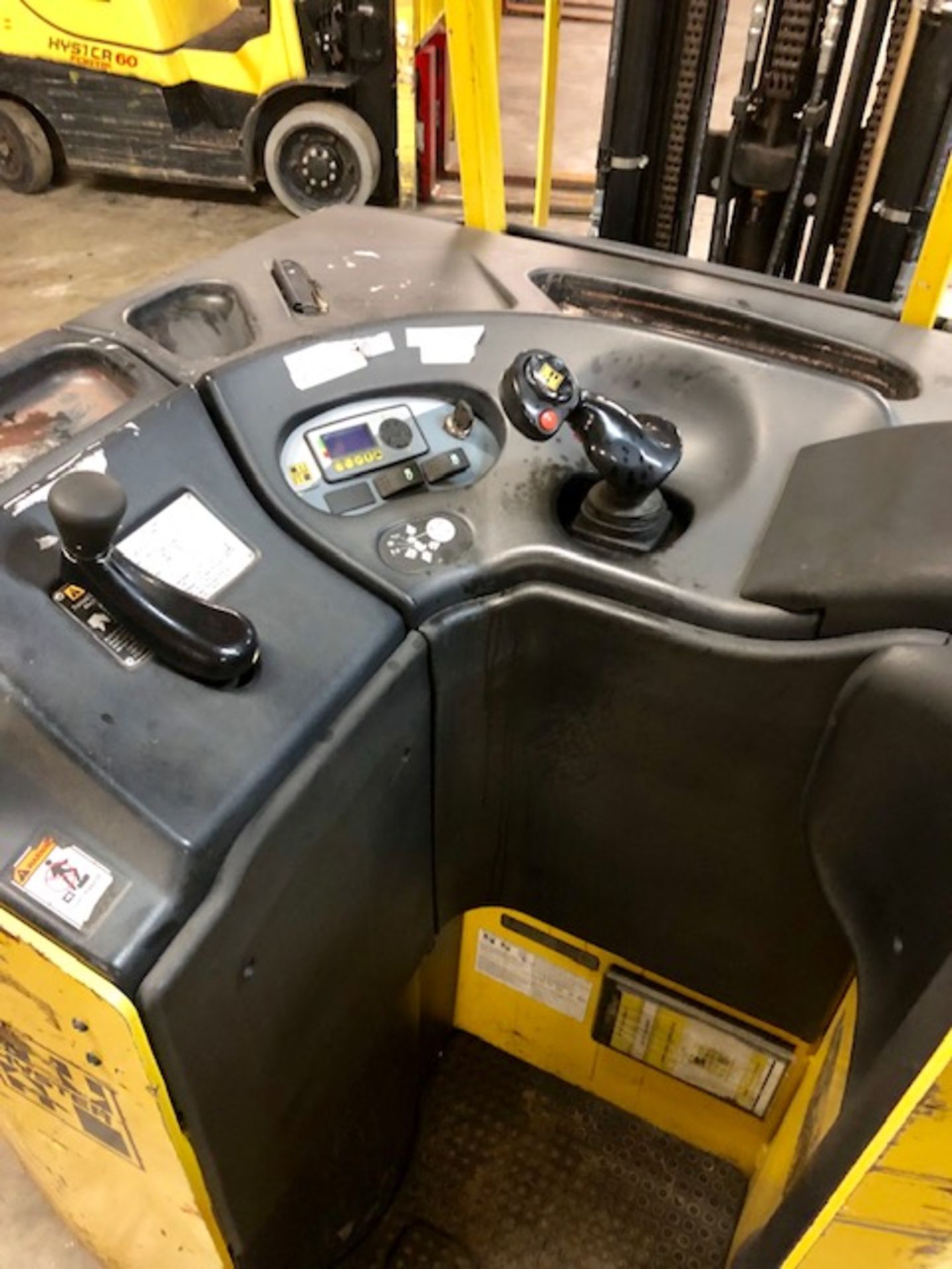 Hyster E40 HSD2 forklift - Image 6 of 7