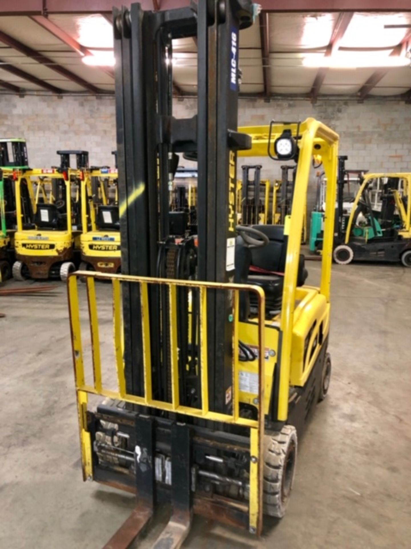 Hyster forklift J40XN w/48V battery - Image 2 of 8