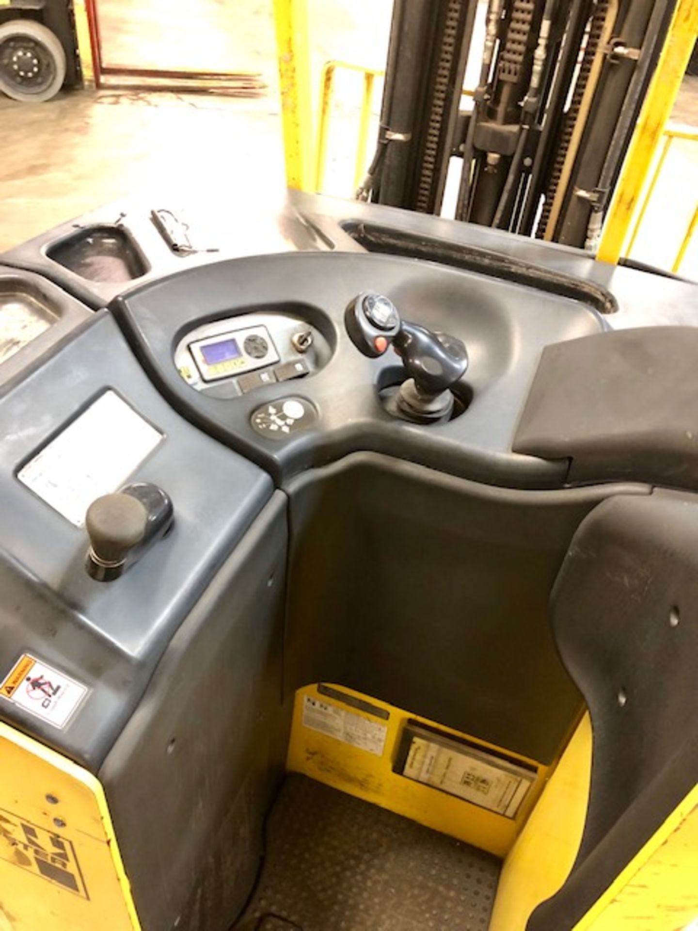 Hyster E40 HSD2 forklift - Image 6 of 7