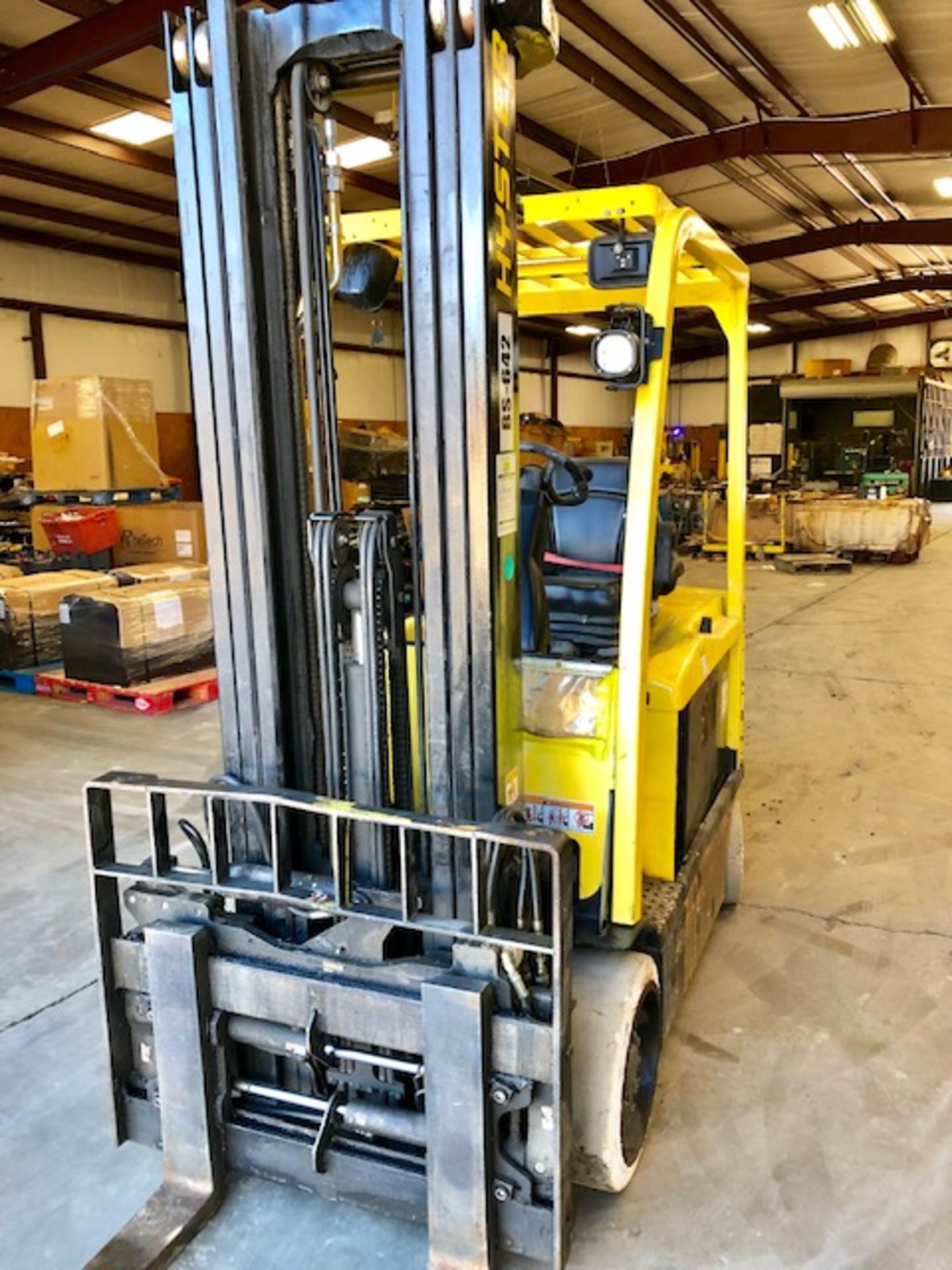 Hyster E65 XN-40 forklift - Image 2 of 8