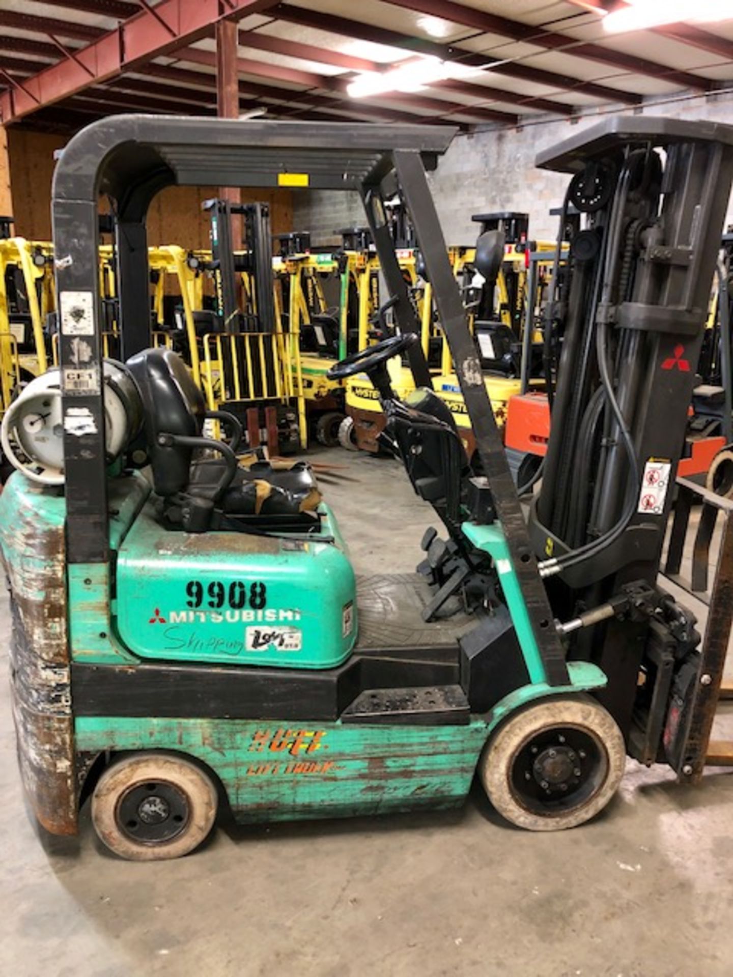 Mitsubishi FGC15K forklift