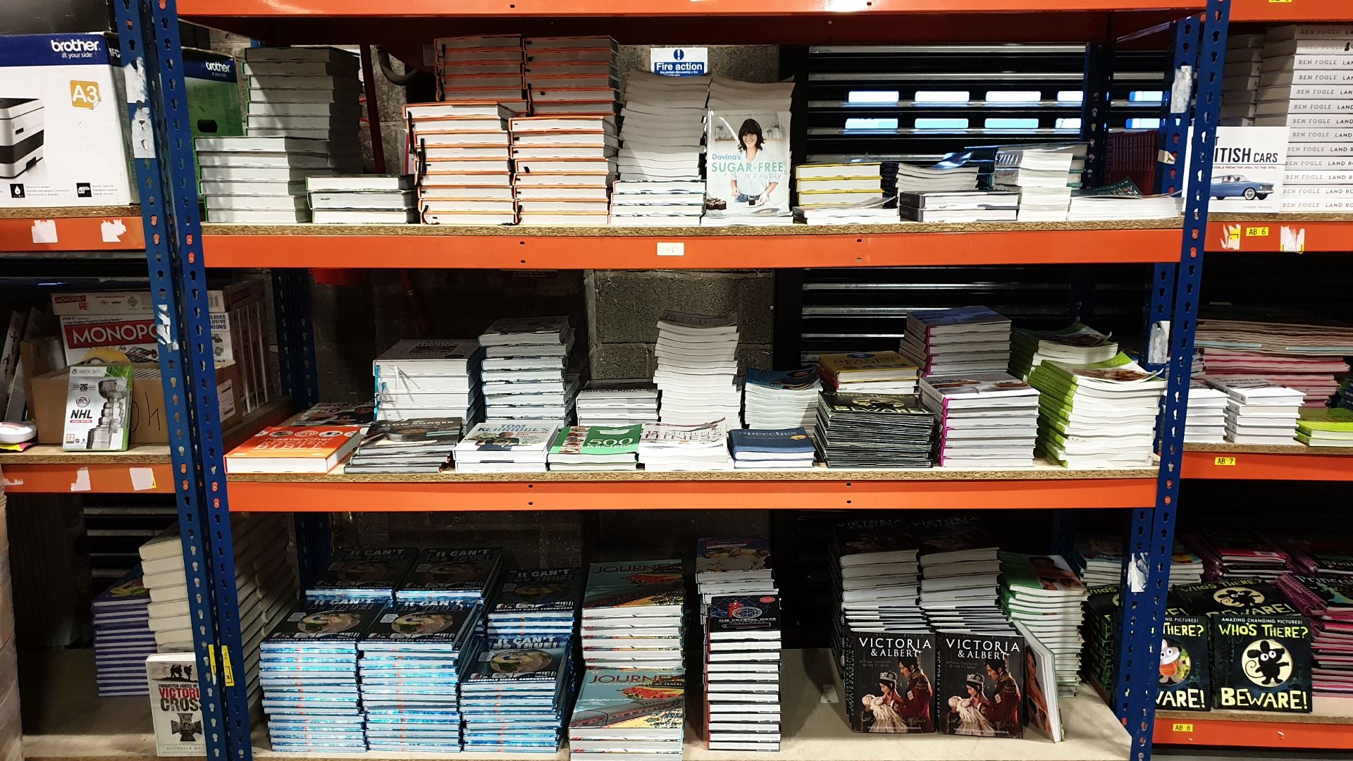 3 X SHELVES CONTAINING A LARGE QTY OF BOOKS IE SLOW COOKER, MARY BERRYS COMPLETE COOKBOOK, DAVINAS