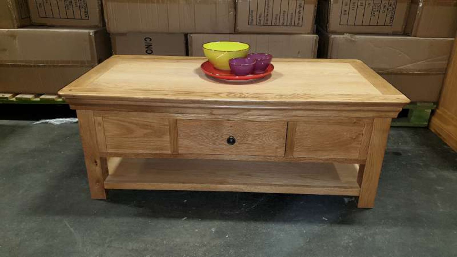 BRAND NEW SOLID OAK NEWARK COFFEE TABLE WITH SHELF AND DRAWER ( BOXED )