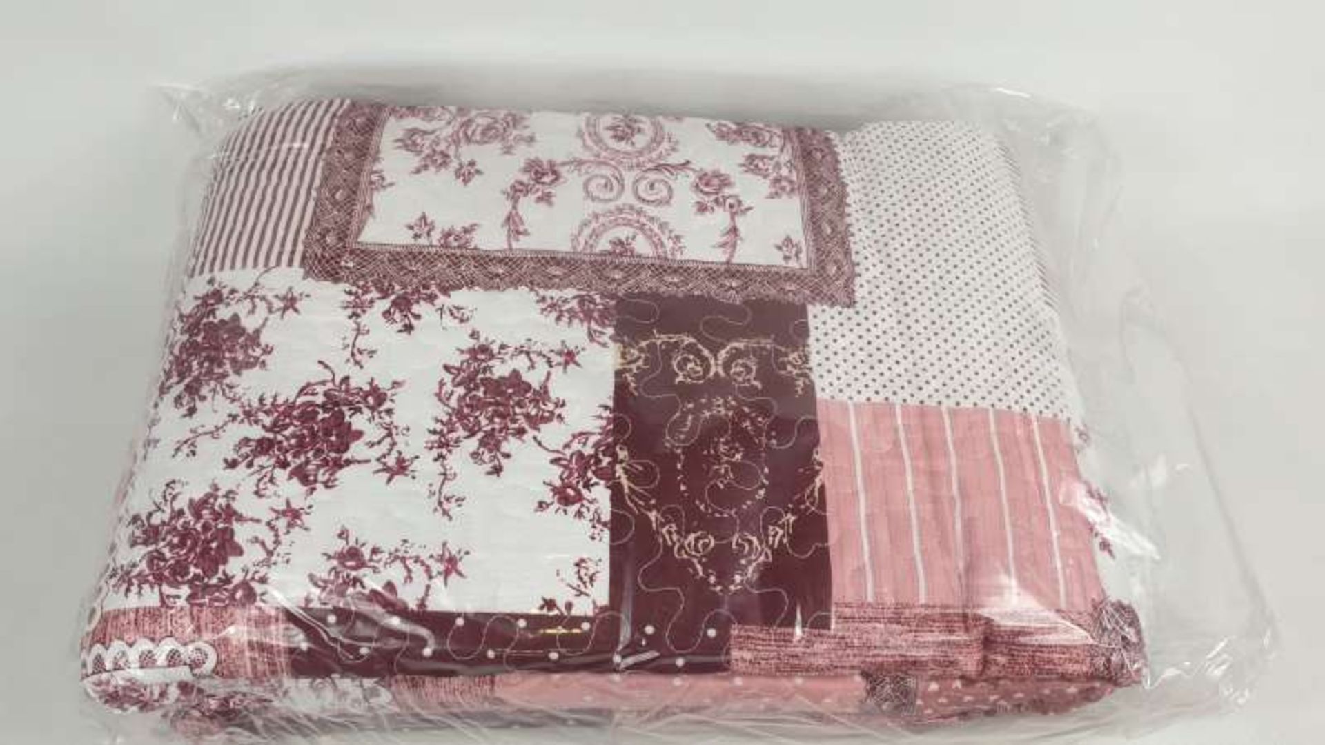 8 X BRAND NEW SUPER KING RUBY BEDSPREAD SETS IN 2 BOXES