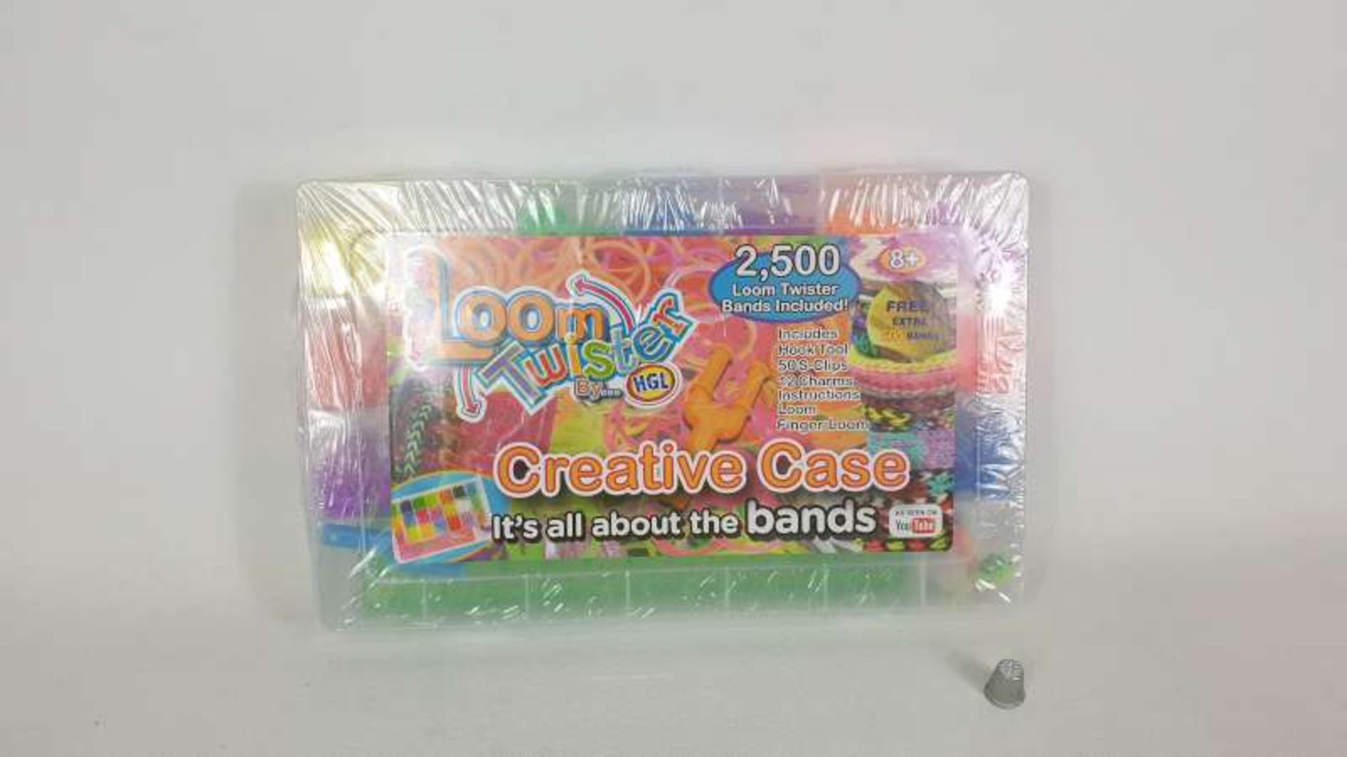 120 X LOOM TWISTER CREATIVE CASE WITH 2500 LOOM BANDS IN EACH CASE IN 5 BOXES