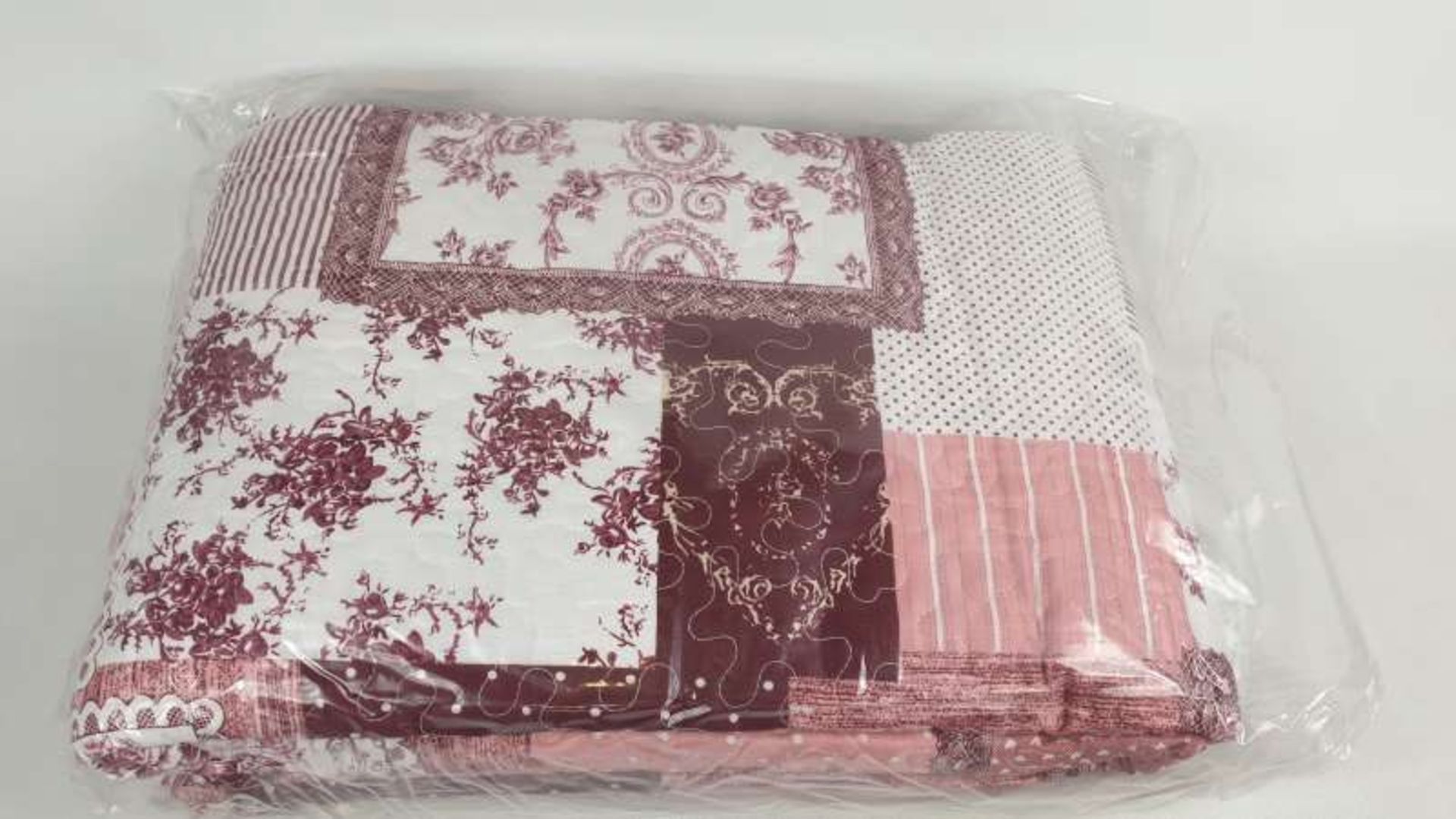8 X BRAND NEW SUPER KING RUBY BEDSPREAD SETS IN 2 BOXES