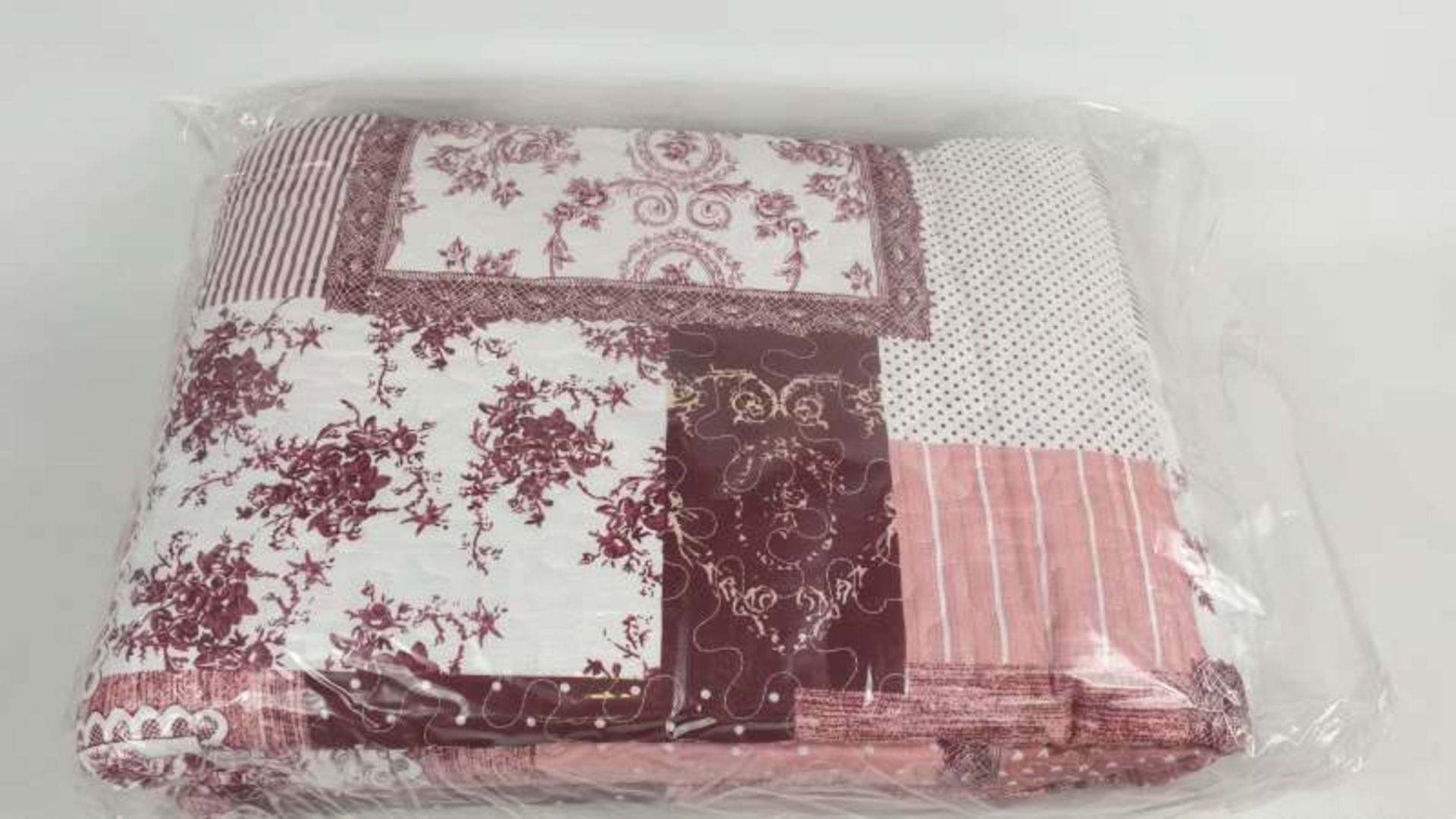 8 X BRAND NEW SUPER KING RUBY BEDSPREAD SETS IN 2 BOXES